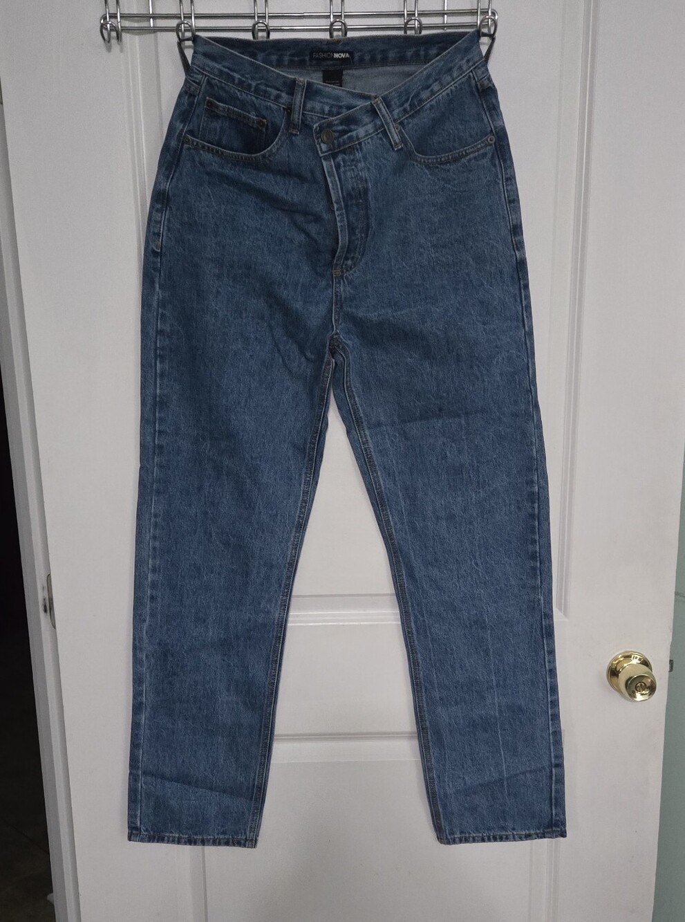 Fashion Nova Women's  Straight-Leg Blue Jeans Size 5 New